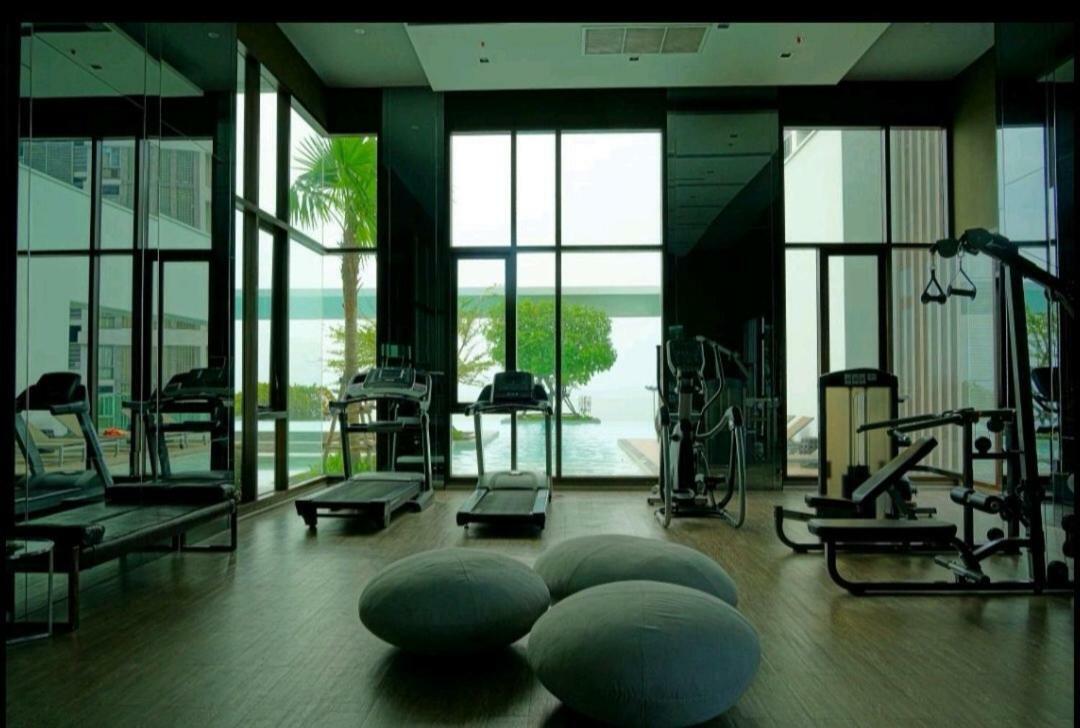 Ar Aeras Pattaya Apartment Luaran gambar