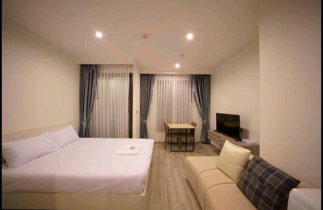 Ar Aeras Pattaya Apartment Luaran gambar