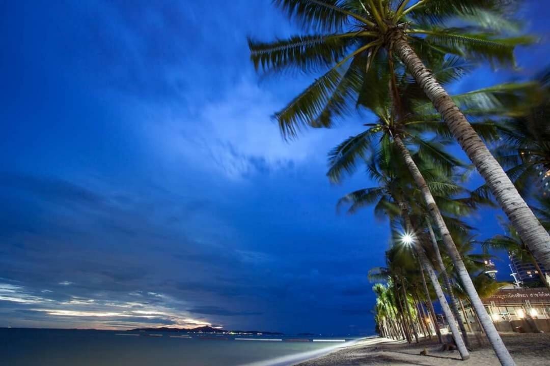 Ar Aeras Pattaya Apartment Luaran gambar